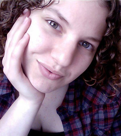 Alyssa Dellfleur, Makeup Artist