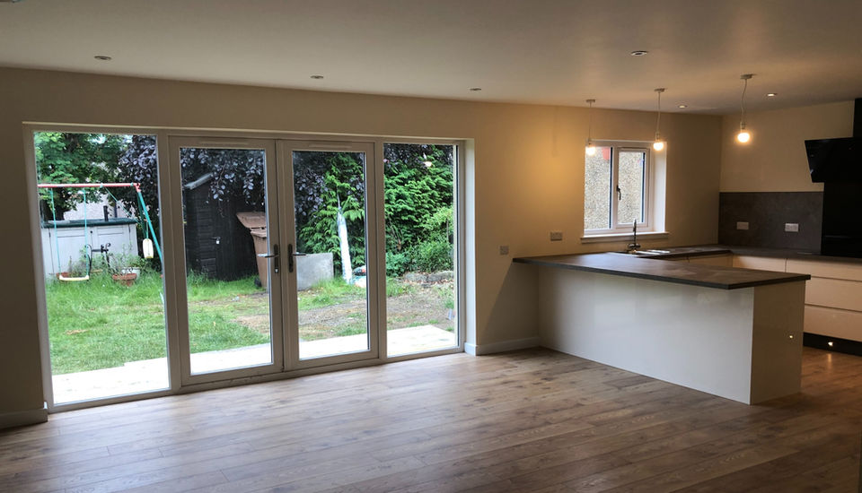 Liberton extension with kitchen and large patio doors