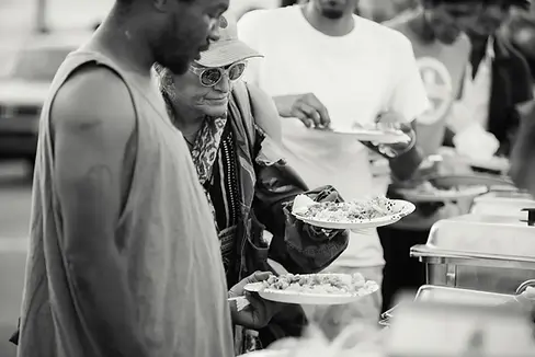 Walk By Faith ministries works to feed the homeless in Phoenix, AZ