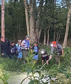 FROG GIGGING 