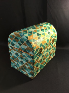 coffret vert ferme.jpg