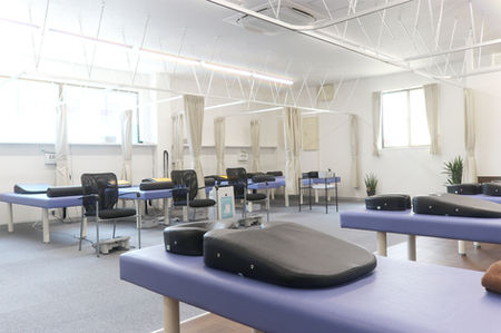 room2.jpg