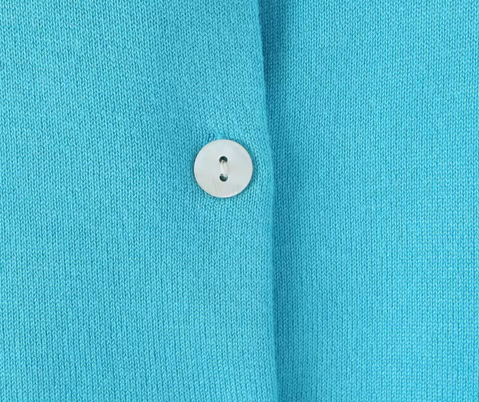 Thumbnail: Blue Button-Up Knit Cardigan