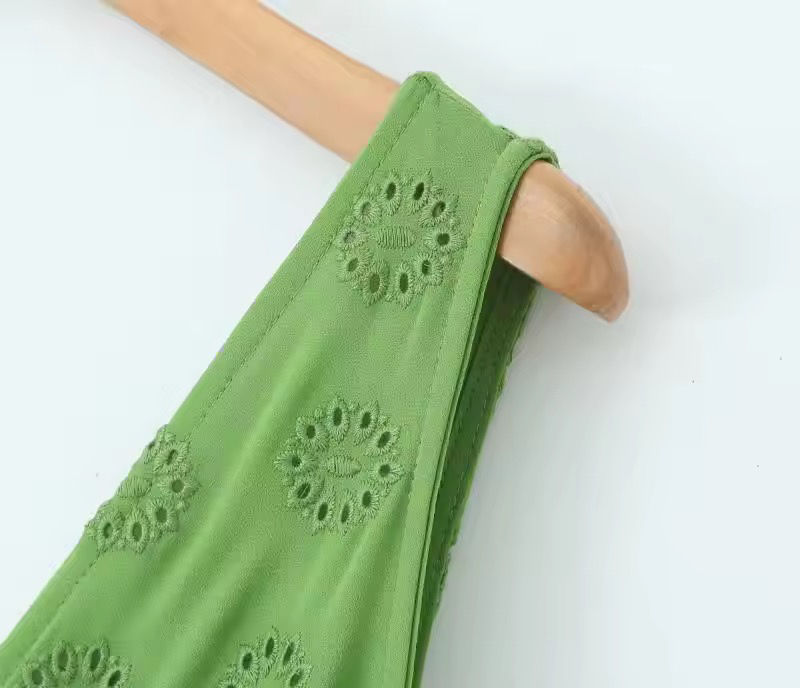 Thumbnail: Green Embroidered French Style Midi Dress
