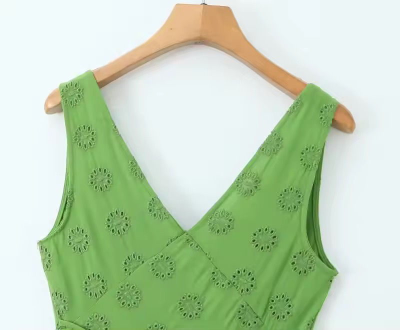 Thumbnail: Green Embroidered French Style Midi Dress