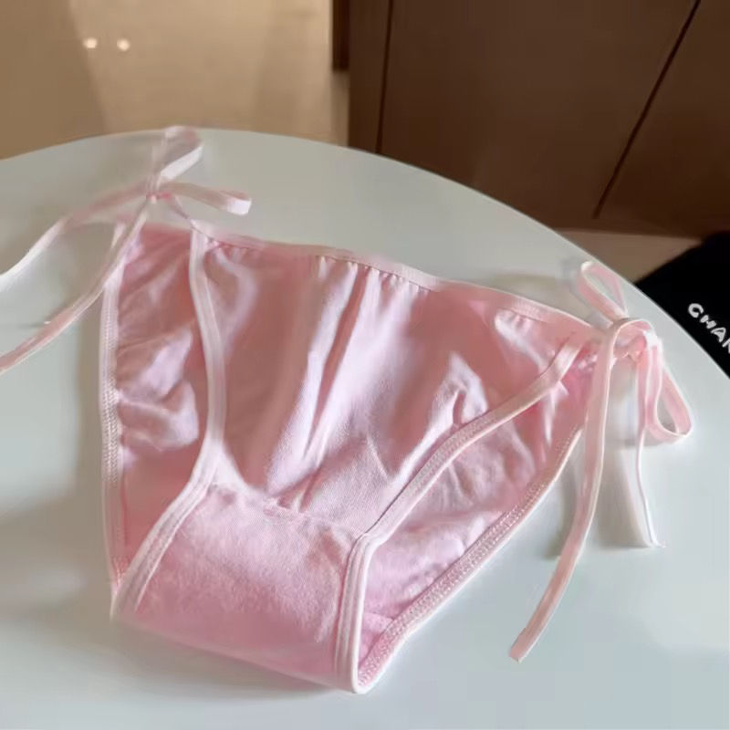 Thumbnail: Simple Solid Color (Pink/Black/White) Breathable Cotton Panties