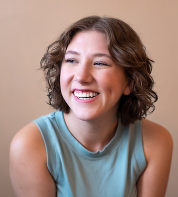 Sadie headshots-6.jpeg