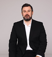 Managing Director of Dubai luxury villa fit-out company