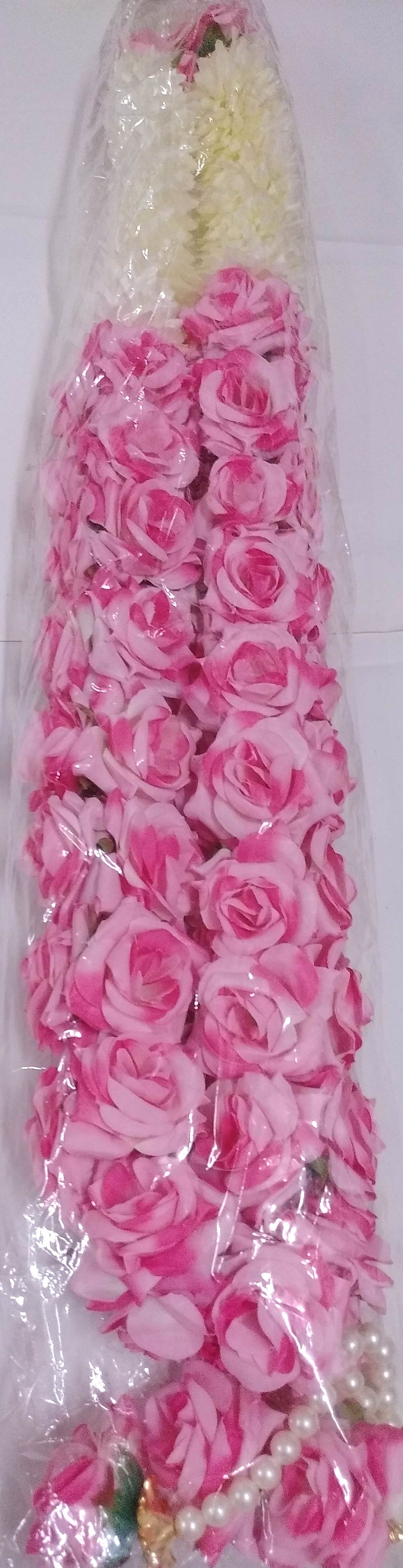 Thumbnail: Artificial Garlands