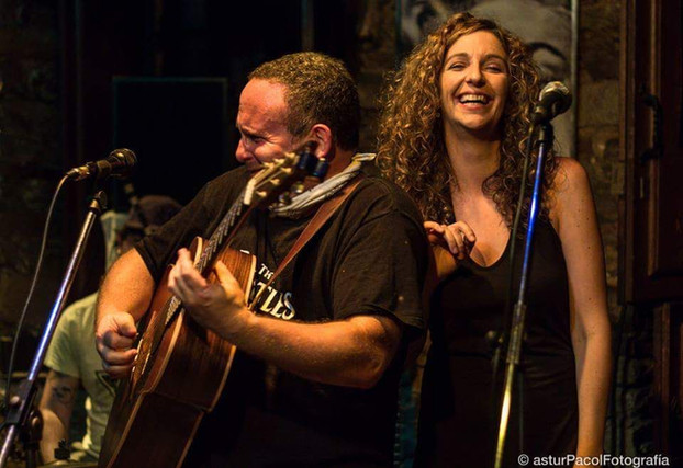 MICHAEL LEE WOLFE & PURI PENÍN | Hoot 'n' Holler