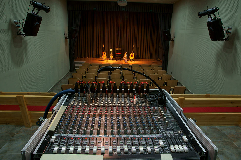 AUDITORIO + SALA DE GRABACIONES