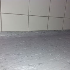 Linoleumboden im Bad