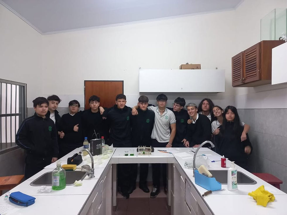 Secundaria en laboratorio