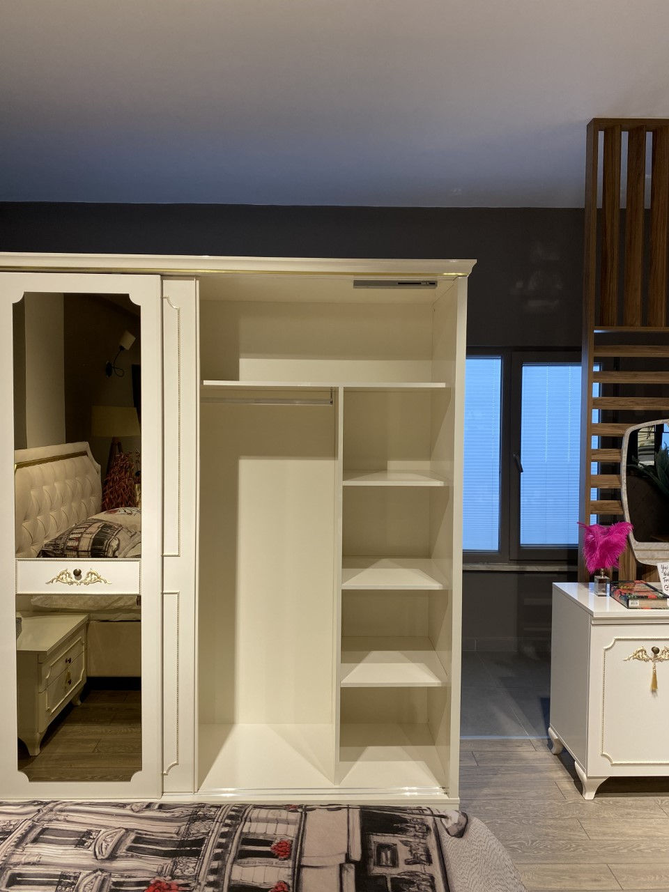 Küçük resim: Ergül - Melis Yatak Odası