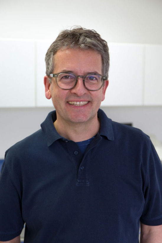 Michael Velthaus web 2026 klein ok Kopie_edited.jpg