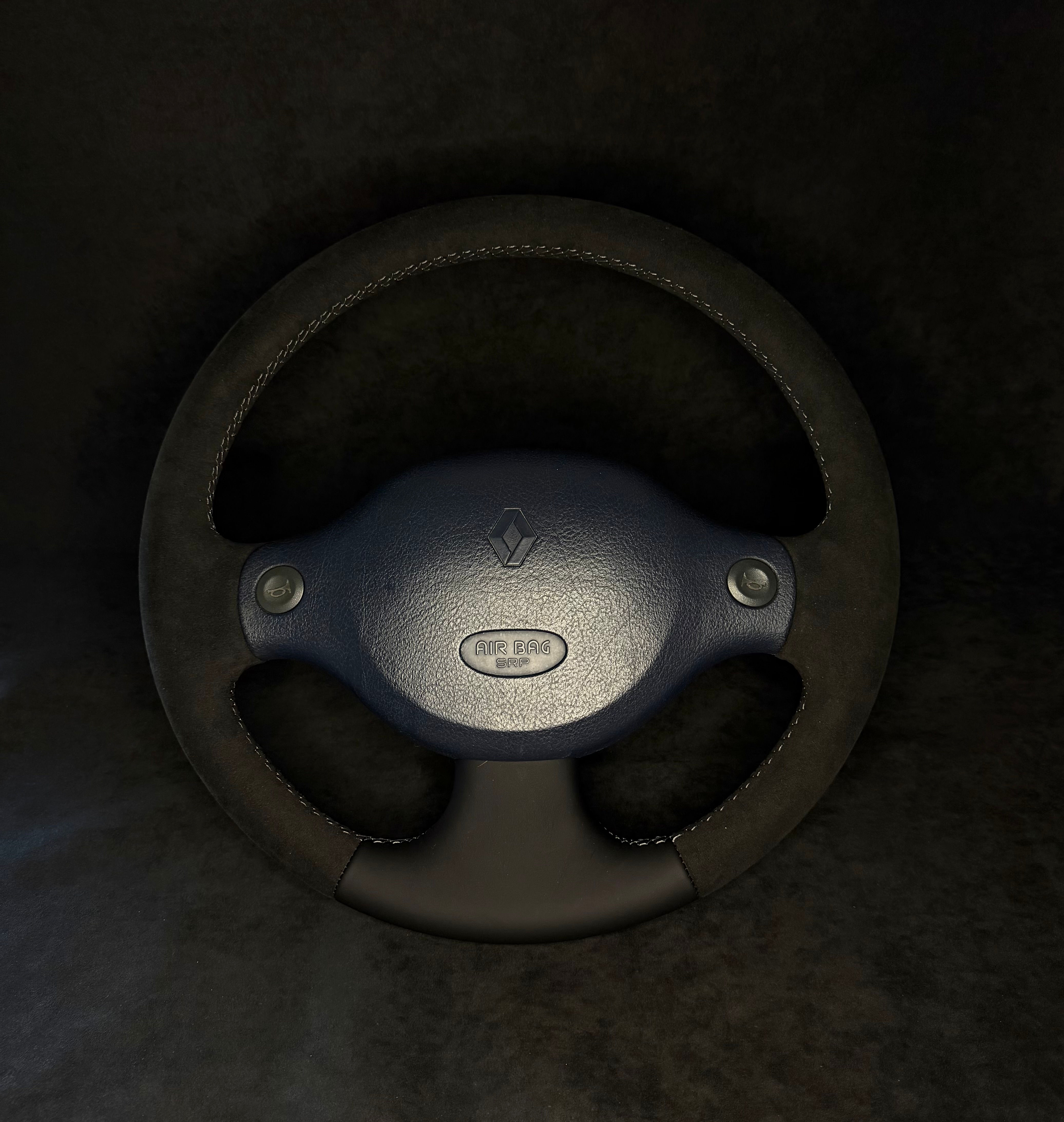 Volant Clio 2 RS Phase 1 Alcantara 9002, Surpiqures gris