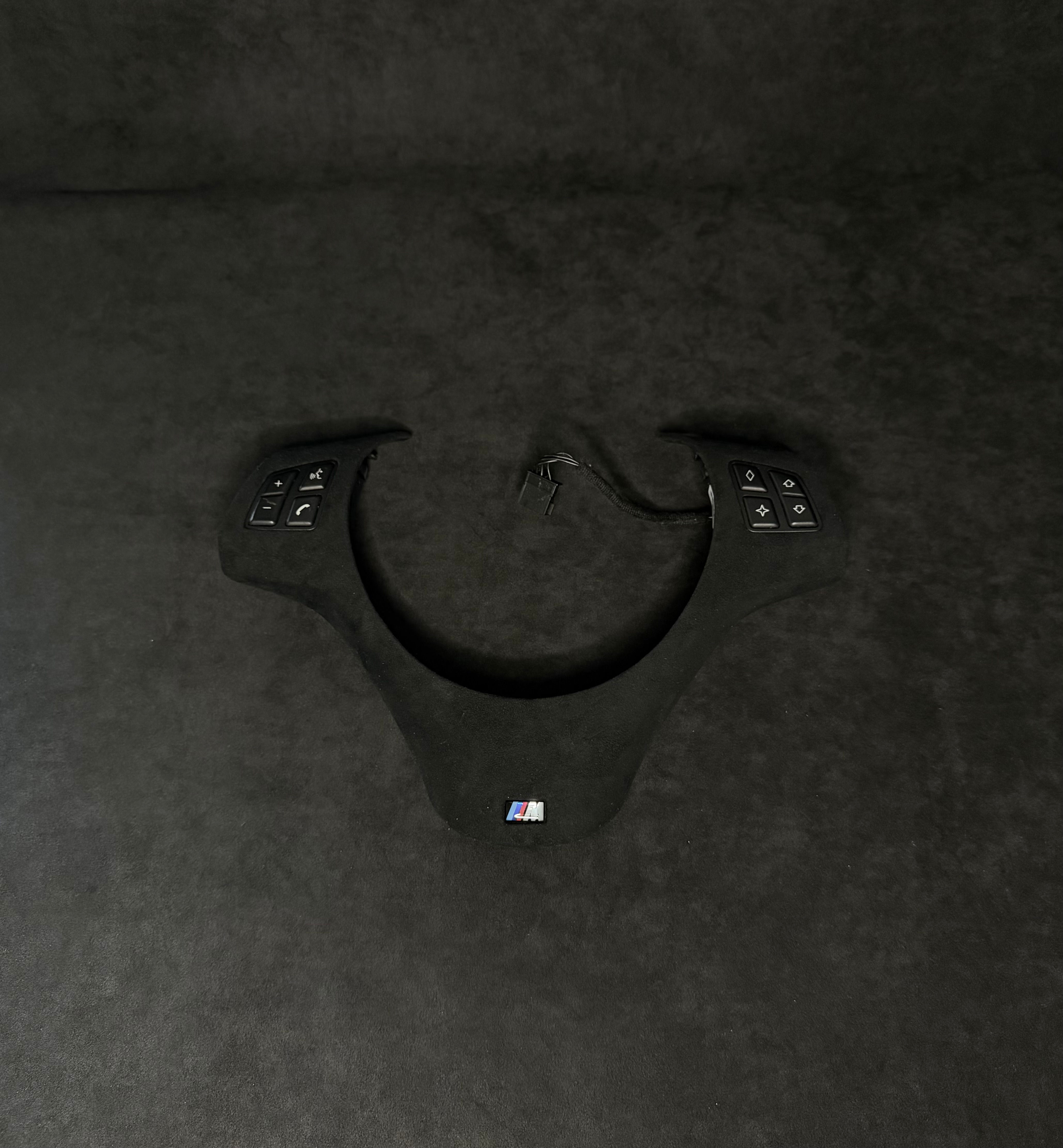 Insert Volant Pack M E90,E91,E92,E93,E81,E82,E88,E87 Alcantara