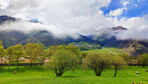 Breathtaking view fro Rooms Hotel Kazpegi