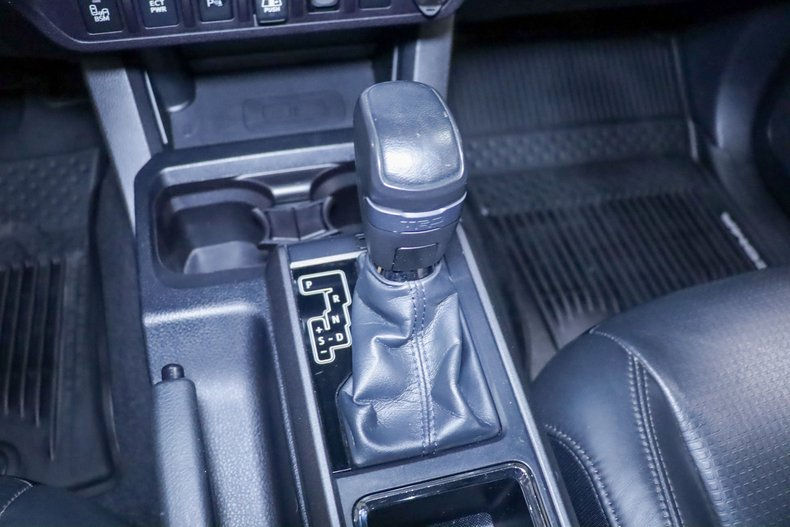 Miniatura: Toyota Tacoma TRD Off Road 2018