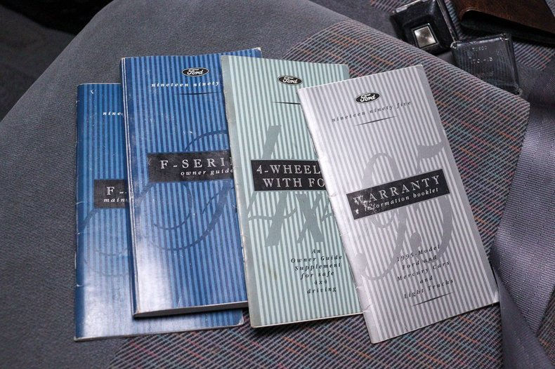 Miniatura: Ford F150 XLT 4x4 1995