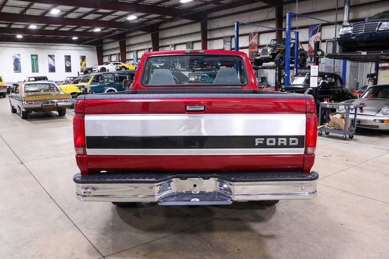 Miniatura: Ford F150 XLT 4x4 1995