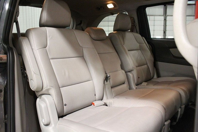 Miniatura: honda odyssey año 2011