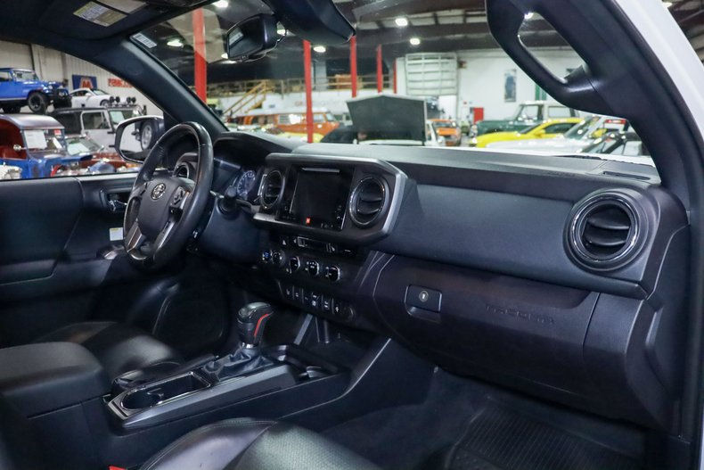 Miniatura: Toyota Tacoma TRD Off Road 2018