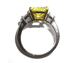Lab Diamond Ring