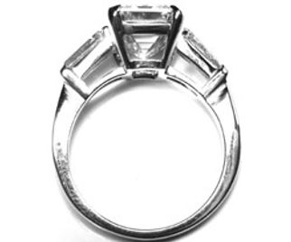 Lab Diamond Ring
