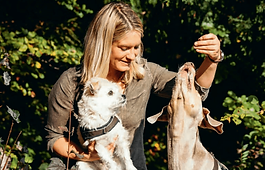 Bericht über die Trüffelsuche mit Carolina im Magazin beyond der Beyer Chronometrie