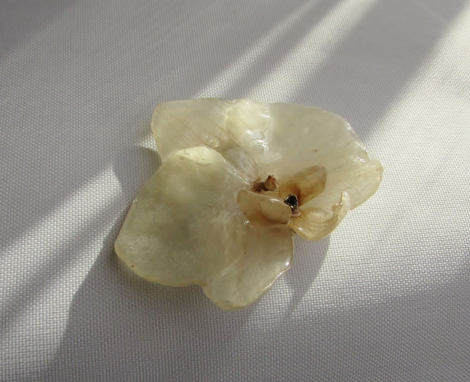 Orchid & Sapphire Brooch