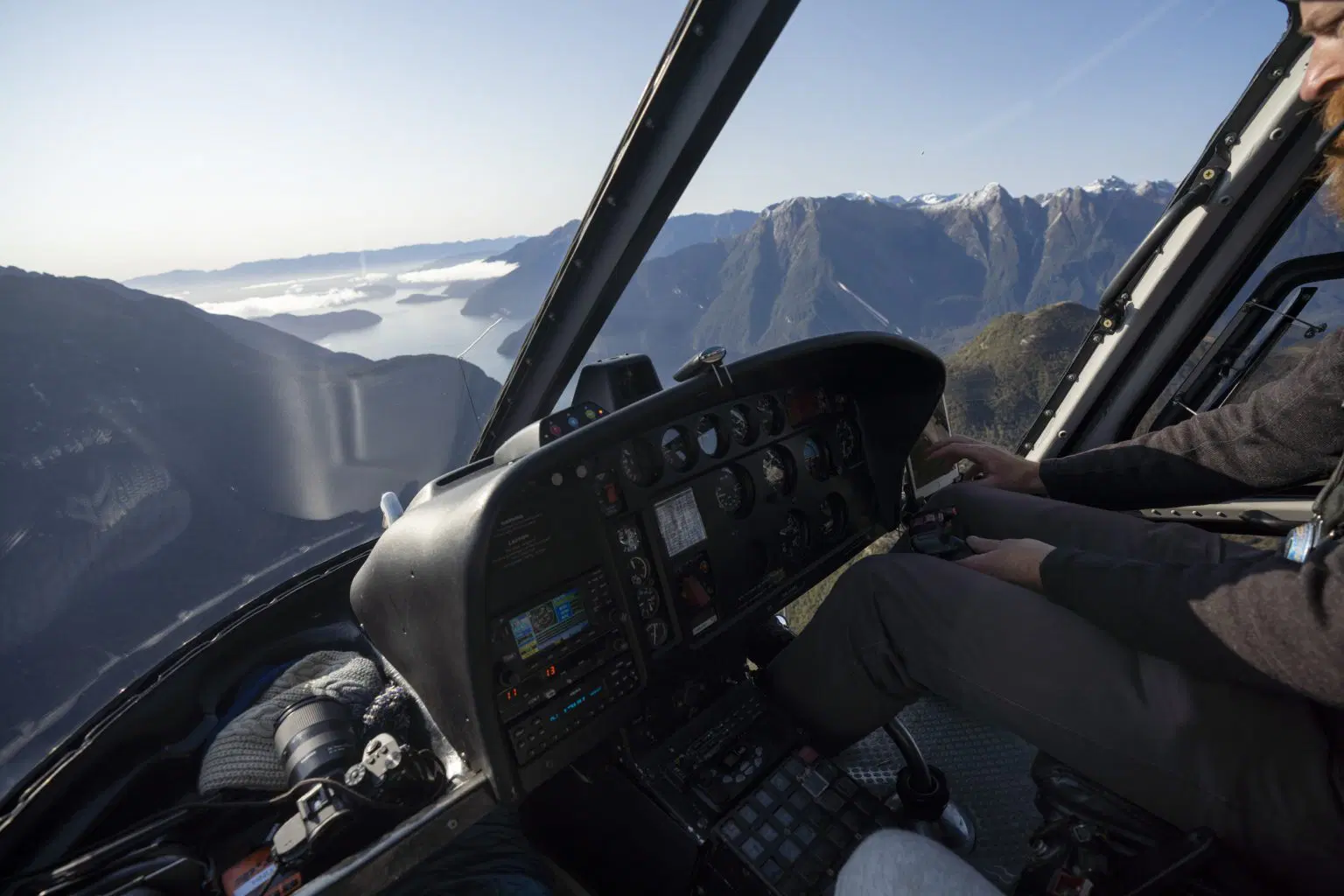 milford sound helicopter tour