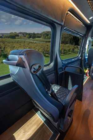 Milford Sound Luxe Tours Van