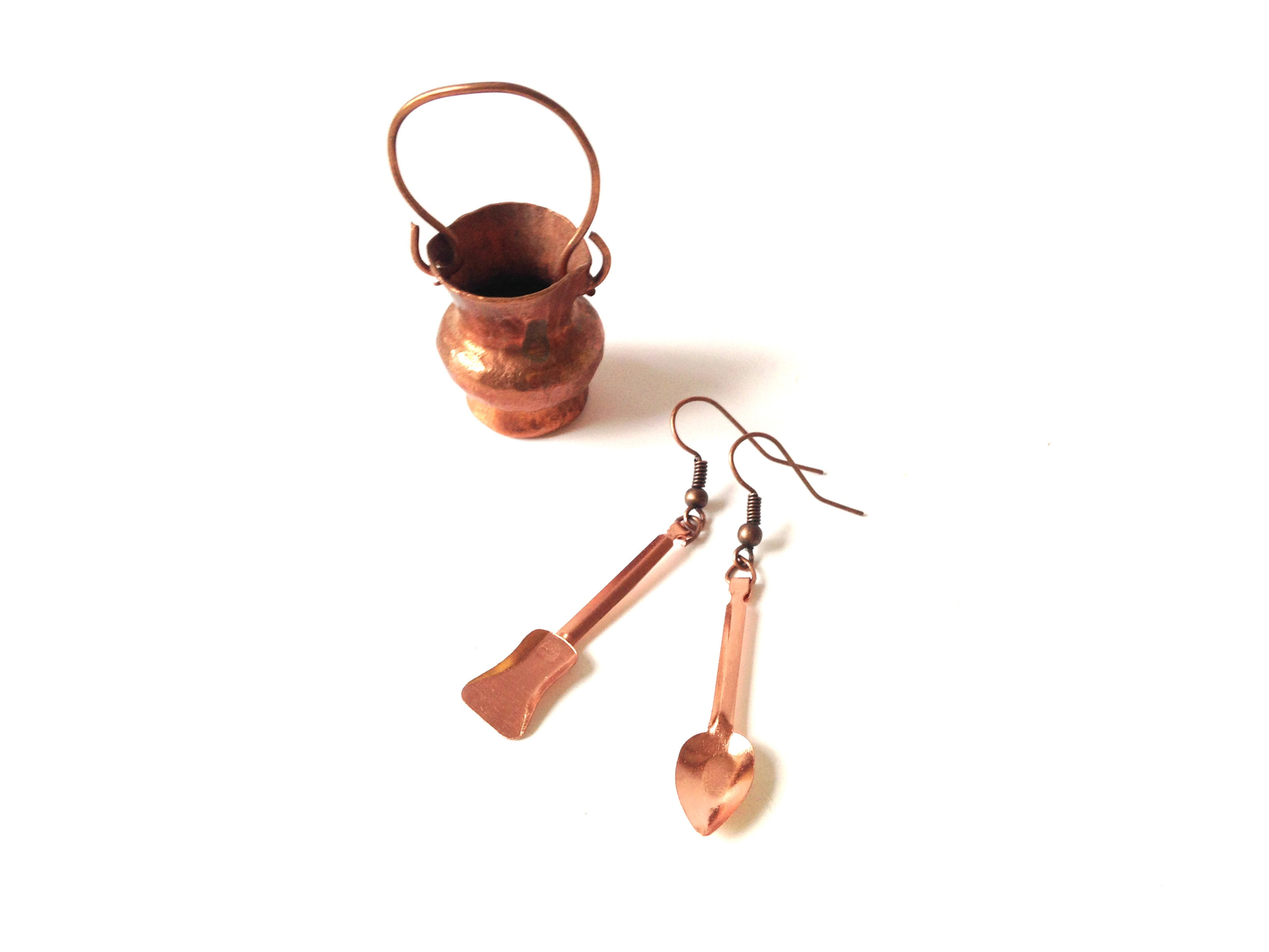 Boucles d'oreilles PÂQUES AUX TISONS miniatures cuivrées