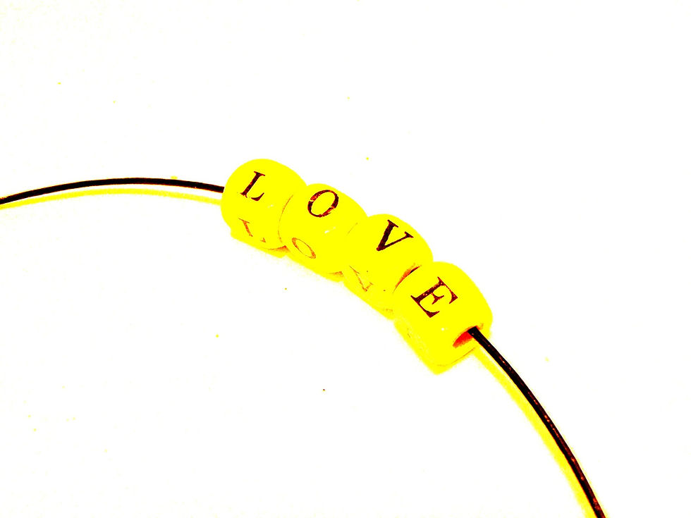 Collier à nouer LOVE