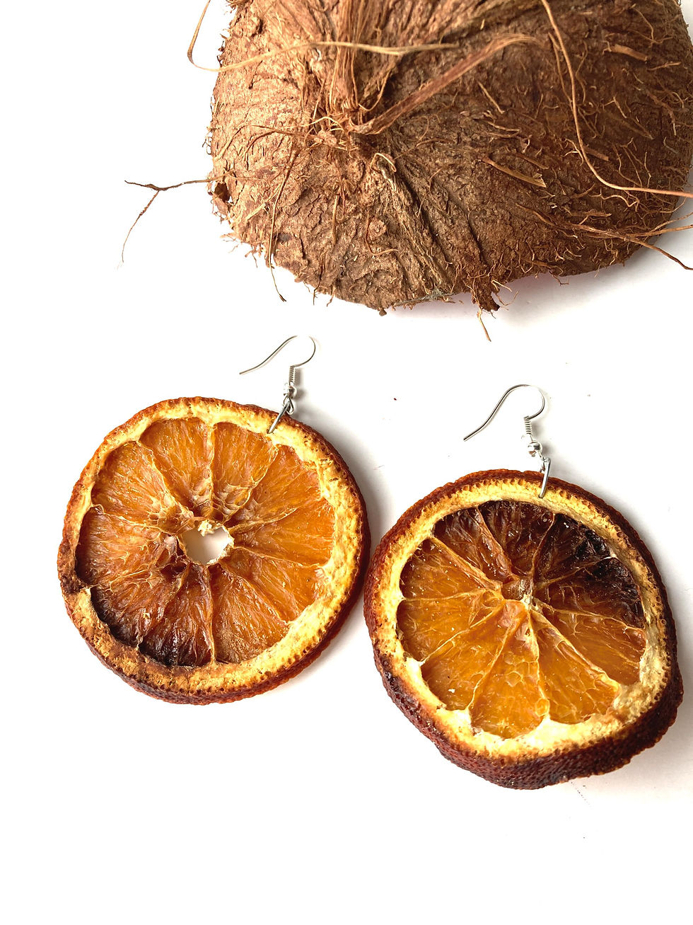 Thumbnail: Boucles d'oreilles AGRUMES tranche d'orange séchée dormeuses dorées