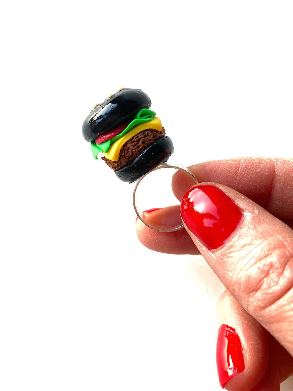 Thumbnail: vue de profil bague hamburger noir The Sausage polymère
