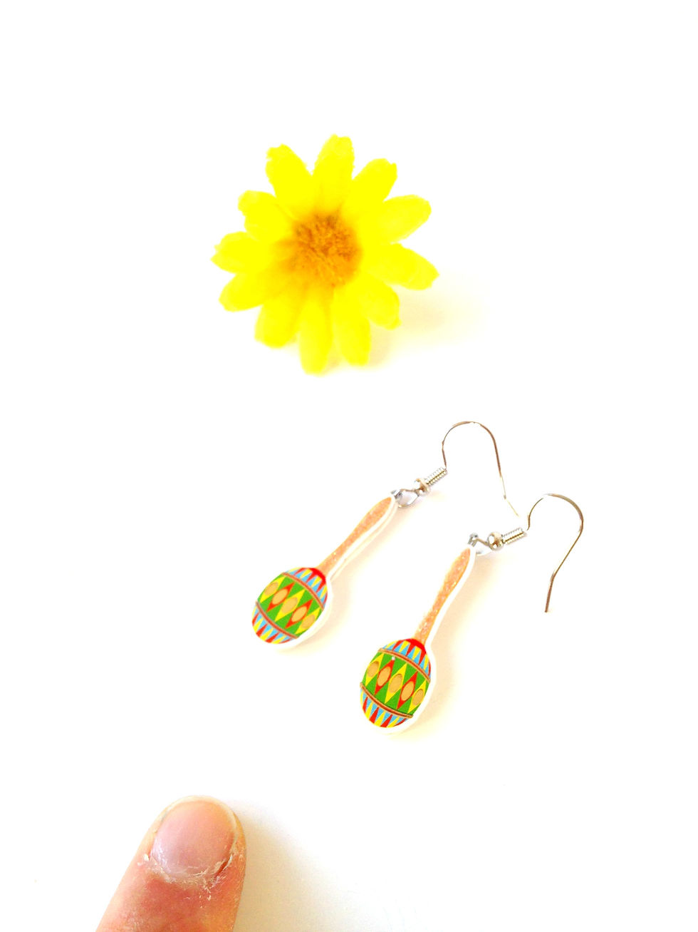 Thumbnail: BRÉSIL Boucles d'oreilles LES MARACAS papier pâte polymère 
