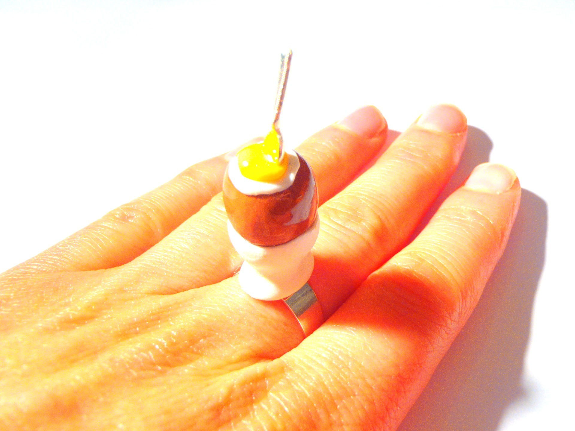 Bague L'OEUF à la COQUE miniature 
