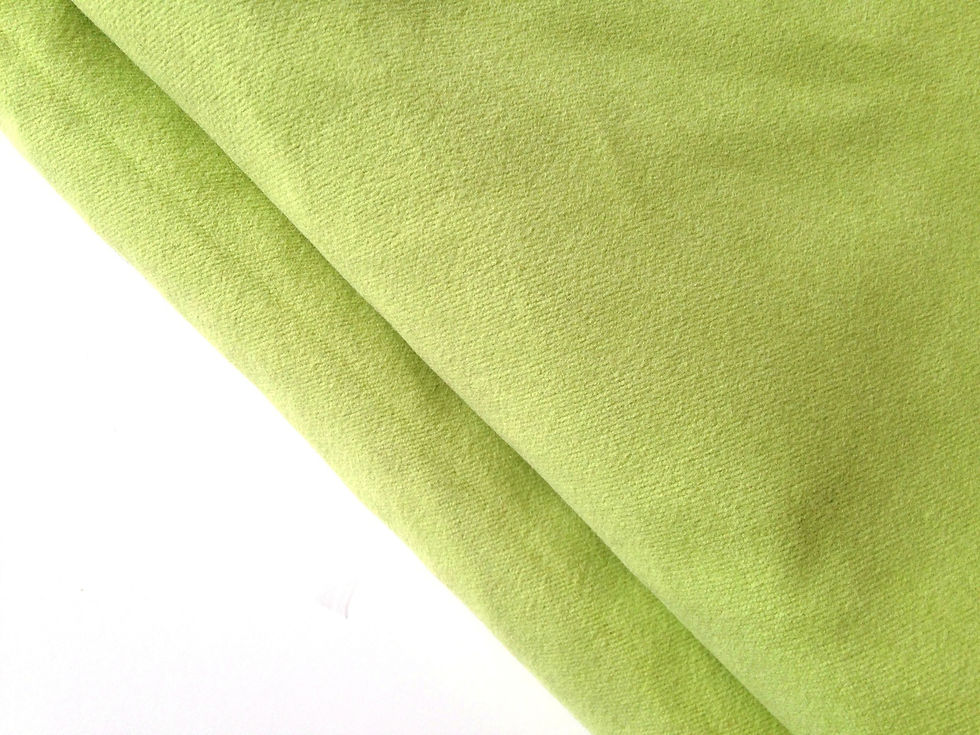 Miniature : Coupon de suédine vert anis non élastique 140 X 154