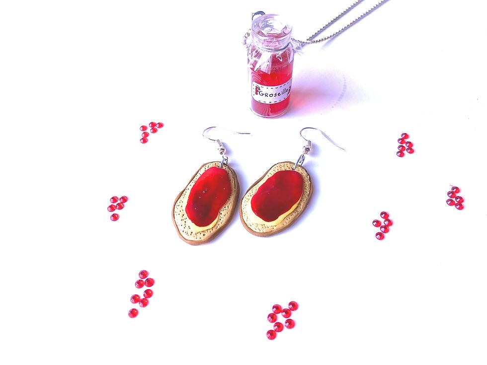 parure confiture collier pot de confiture et tartines de confiture de groseilles