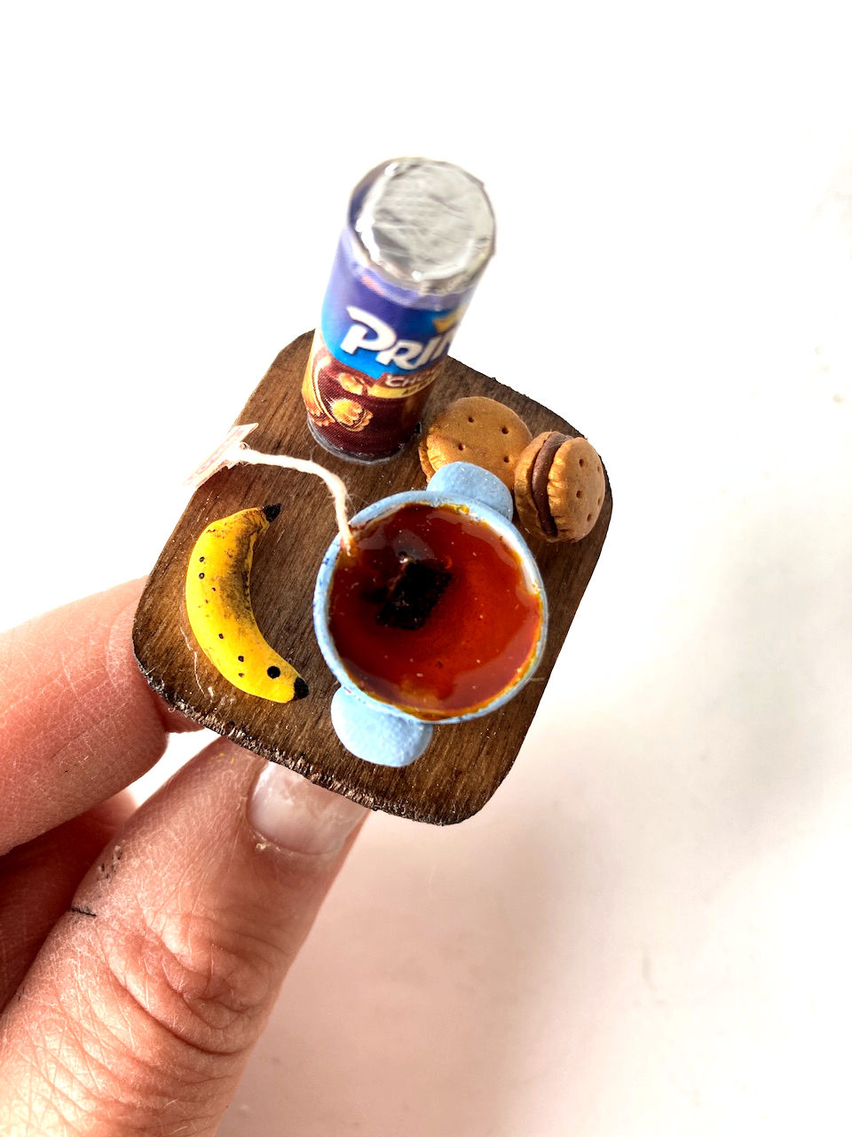 Thumbnail: Bague LE P'TIT GOÛTER paquet de biscuit thé et banane miniatures