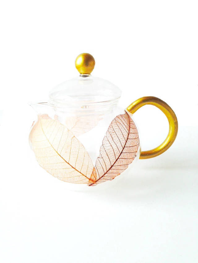 Théière FEUILLES DE THÉ, par SophieLDesign / All Things Natural France
