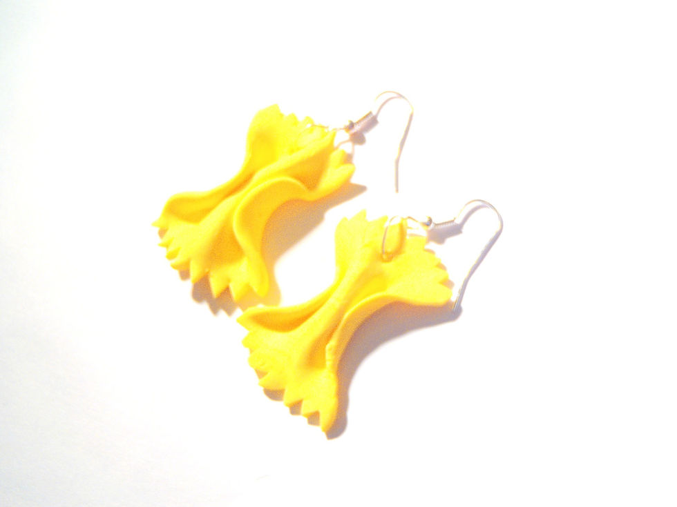 Thumbnail: boucles d'oreilles polymeres farfalle creation originale The Sausage