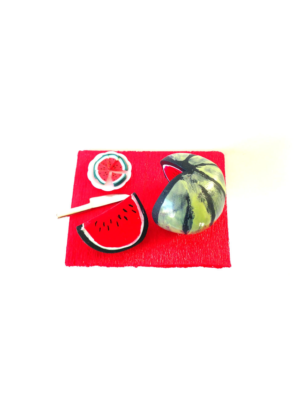 Thumbnail: bague rouge pasteque miniature vu du dessus