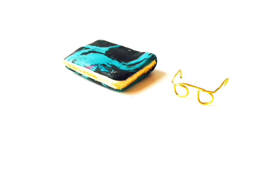 Miniature : Lunettes miniatures lot de 3 paires 2 normales 1 lunettes noires faites main
