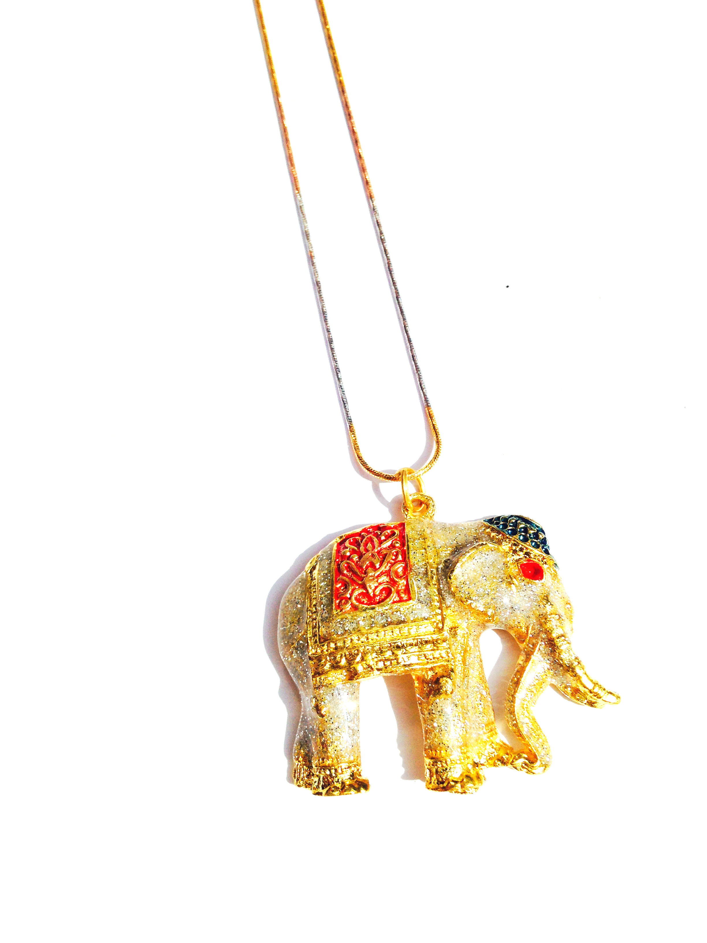 Sautoir L'ÉLÉPHANT BLANC avec strass chaîne trois couleurs