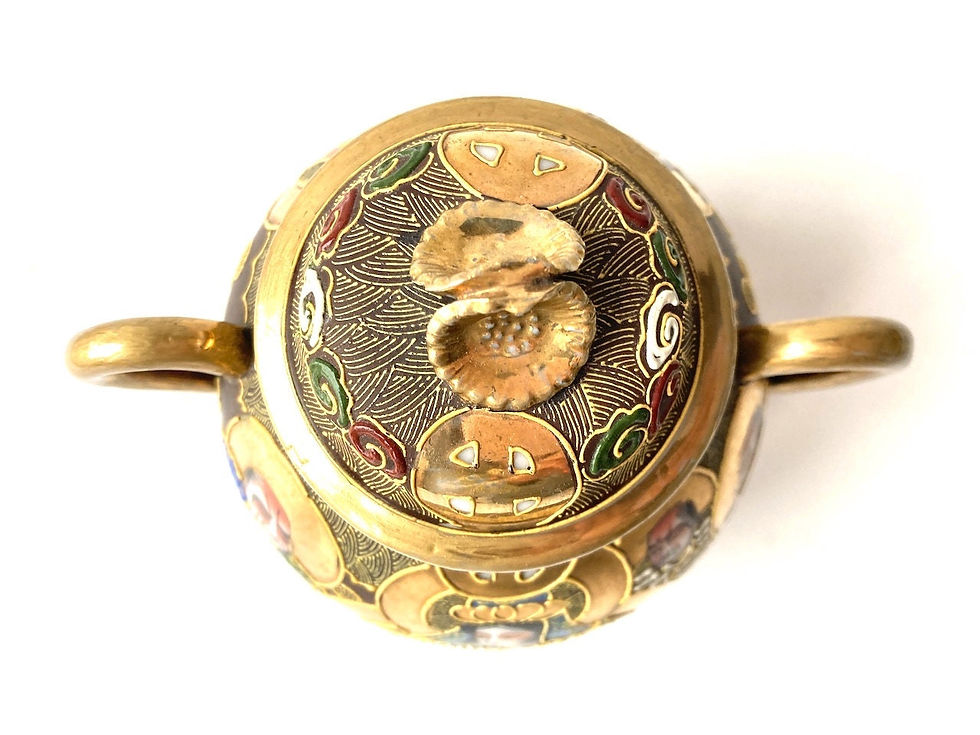Miniature : Sucrier SATSUMA rouge et or dessins d'art japonais