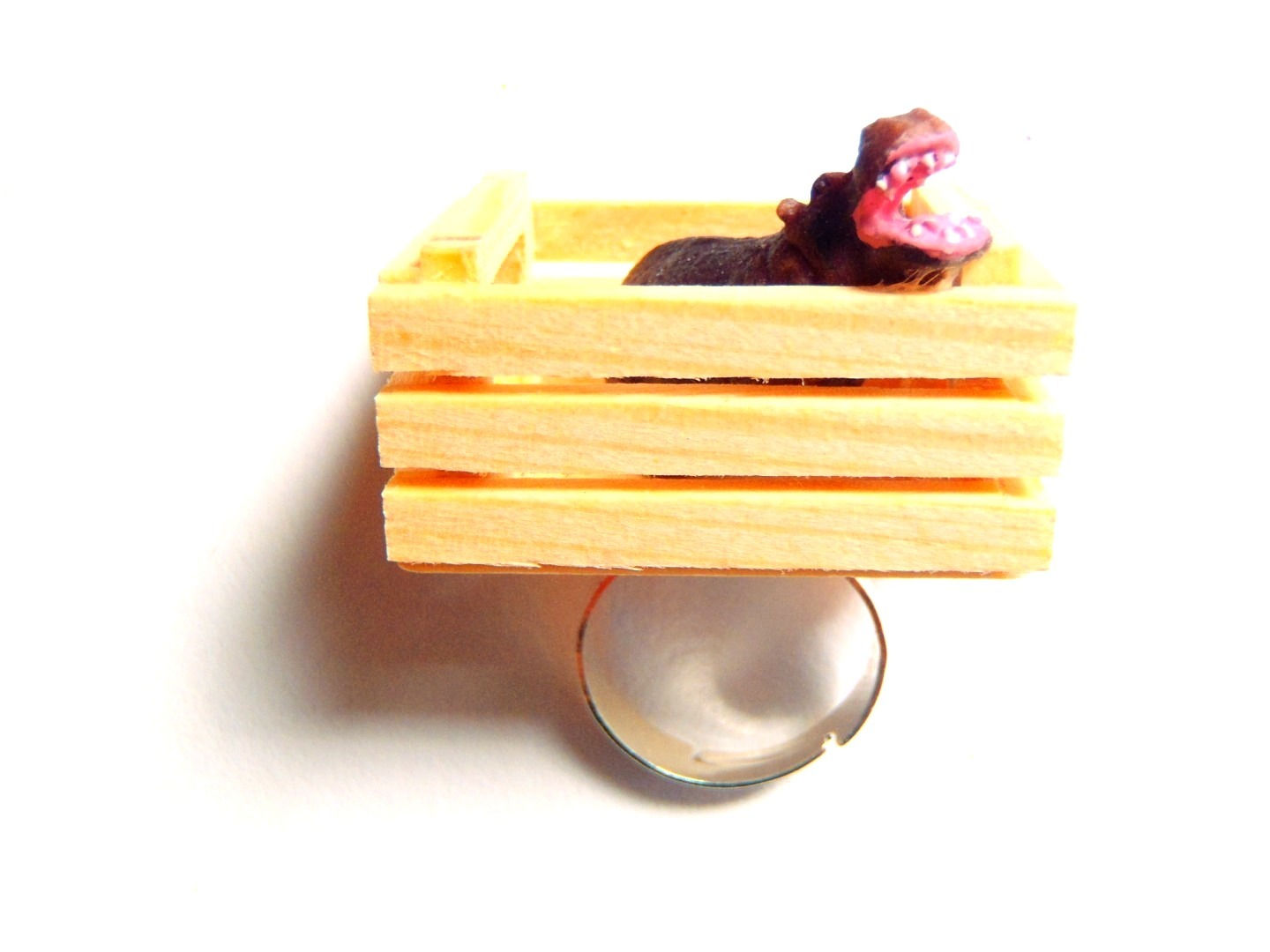Bague J'AI CAPTURÉ UN HIPPO miniature cagette avec hippopotame