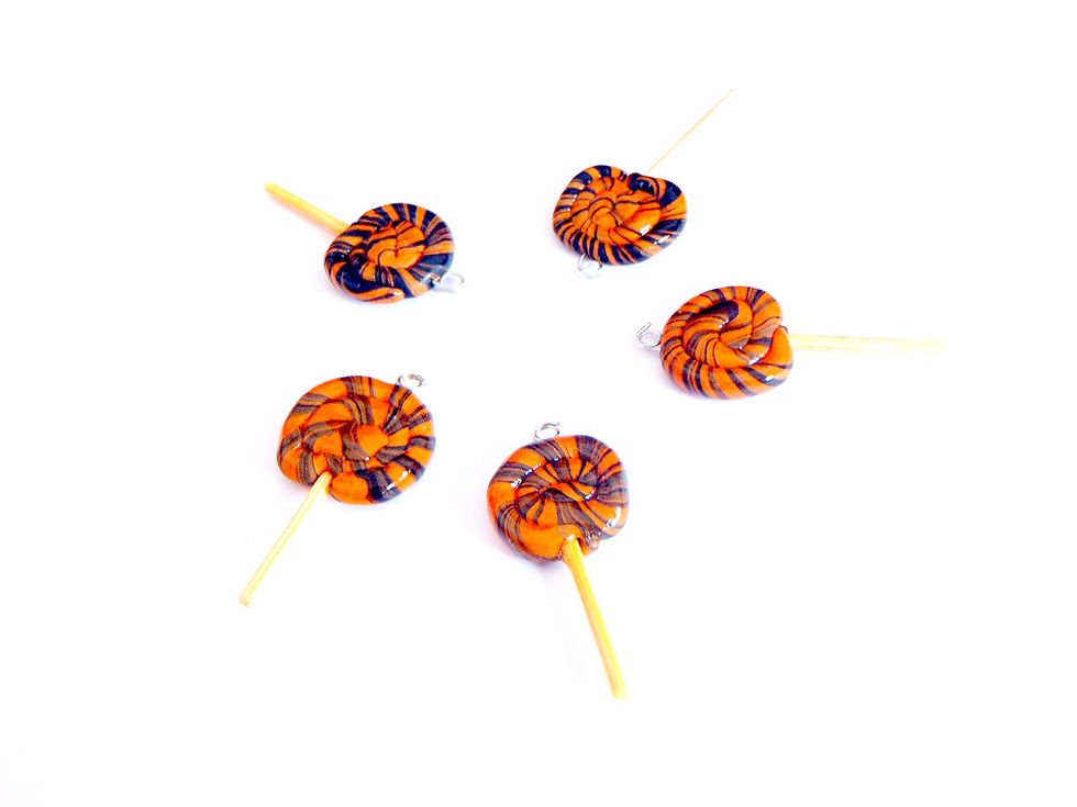 Miniature : Breloques charms sucettes caramel réglisse